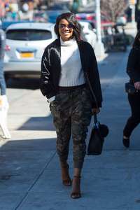 Gabrielle-Union-out-in-New-York--20.jpg