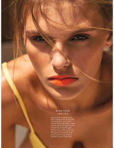 Grazia_UK__Issue_642__28_August_2017-page-014.jpg
