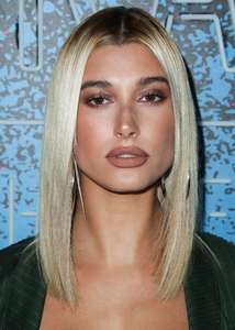Hailey-Baldwin--Carpool-Karaoke--The-Series-Launch-Party--08.jpg
