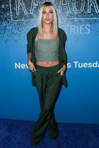 Hailey-Baldwin--Carpool-Karaoke--The-Series-Launch-Party--42.jpg
