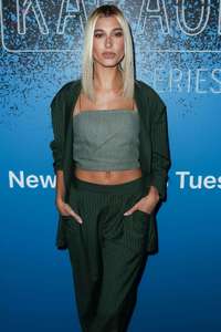 Hailey-Baldwin--Carpool-Karaoke--The-Series-Launch-Party--44.jpg
