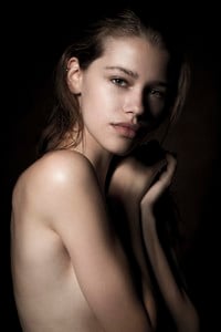 Isabell-Andreeva-by-Joseph-Chen-3.thumb.jpg.fc07c3dfc2b98b17a7571badd505486e.jpg