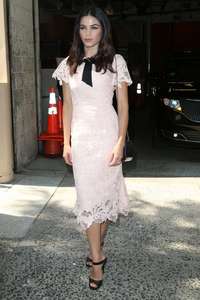 Jenna-Dewan-Tatum-at-Live-with-Kelly-and-Ryan--24.jpg