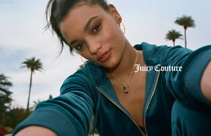 Juicy-Couture-fall-2017-ad-campaign-the-impression-06.thumb.jpg.bc6985cbf598f873c98a58a79ca8ff3c.jpg