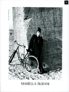 Lindbergh_Mariella_Burani_Fall_Winter_85_86_01.thumb.png.1e30ed043b86f22a677f20b3bc94e18c.png