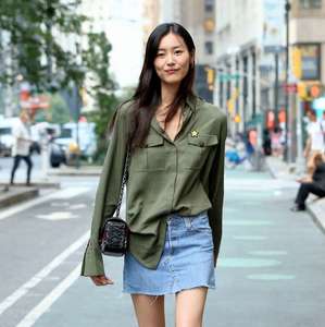 Liu-Wen--Arrives-at-2017-Victorias-Secret-Fashion-Show-Casting--02.jpg