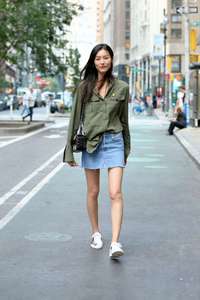 Liu-Wen--Arrives-at-2017-Victorias-Secret-Fashion-Show-Casting--07.jpg