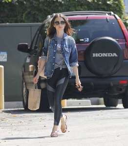 Llily-Collins-out-in-West-Hollywood--03.jpg