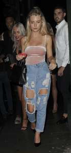 Lottie-Moss-in-Ripprd-Jeans--08.jpg