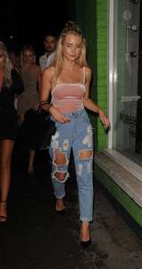 Lottie-Moss-in-Ripprd-Jeans--11.jpg