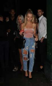 Lottie-Moss-in-Ripprd-Jeans--20.jpg