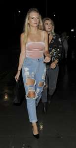 Lottie-Moss-in-Ripprd-Jeans--21.jpg