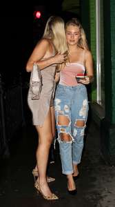 Lottie-Moss-in-Ripprd-Jeans--24.jpg