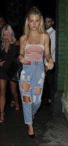 Lottie-Moss-in-Ripprd-Jeans--35.jpg