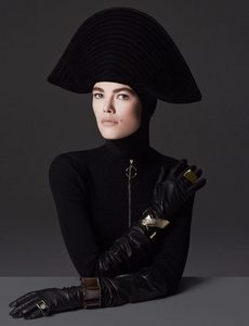Mathilde-Brok-Brandi-by-Daniel-Clavero-for-Vogue-Ukraine-September-2017-3-760x990.thumb.jpg.4ea019d3bd142f3ddbd0bc5e0758ee7b.jpg