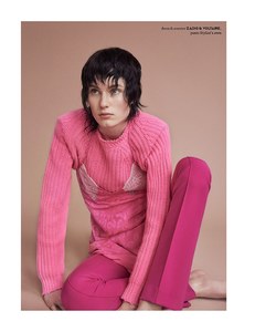 PIBE-Magazine-Autumn-2017-Alicia-Holtz-Olivia-Malone-3.thumb.jpg.2a3feeb693a71fa126aa6c9a0354e6d6.jpg