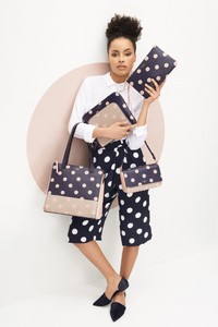 Paula-Almeia-para-Radley-Campaign-4-683x1024.thumb.jpg.130029be8883d133f29edb0e5f54dd6b.jpg