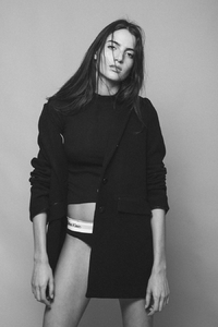 Rafaella-Consentino-por-Jeff-Segenreich-368.thumb.jpg.0af7ad7fed18618967696d41055b3722.jpg