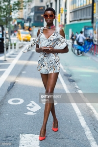 STREET_STYLE_VS_CASTINGS_AUG17_BORGES1.jpg