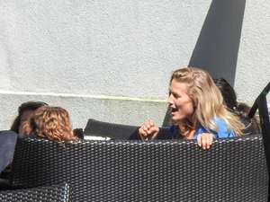 Toni-Garrn-at-Berlin-I-Love-you-movie-shooting--04.jpg