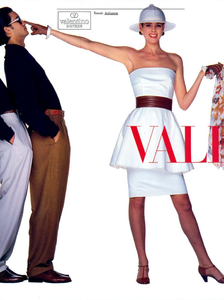 Toscani_Valentino_Spring_Summer_1987_06.thumb.png.58950c01422234a6ef6da289520927bb.png