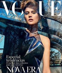 Vogue-Portugal-September-2017-Toni-Garrn-by-An-Le-1.thumb.jpg.463e10fabc9b7b2bbf3e3774812580df.jpg