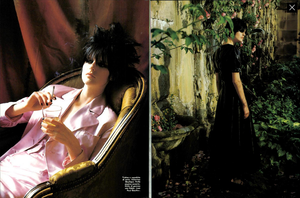 Weber_Vogue_Italia_October_1995_09.thumb.png.800096308632d2efaf02950c833e34a5.png