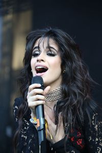 camila-cabello-performs-at-2017-billboard-hot-100-festival-at-jones-beach-theater-in-wantagh-ny-august-20-2017-1.jpg