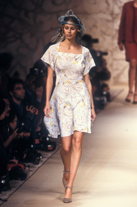 chloe-ss-1994-2.thumb.jpg.3214f8f4a836ae87d984fbb81744a42f.jpg