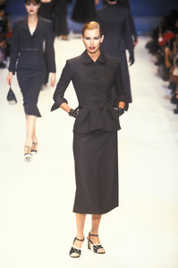 christian-dior-ss-1996-4.thumb.JPEG.d555e5d646653ecbc954c7aac0301d56.JPEG