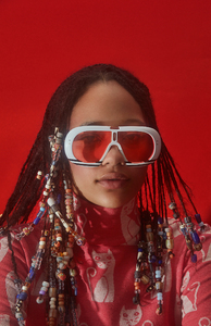 dazed-summer-2017-selena-forrest-by-roe-ethridge-00.thumb.jpg.e1e5affb824733a85b1294f8454c0980.jpg