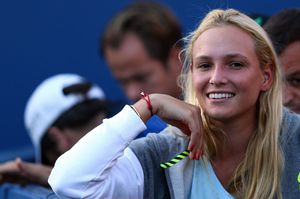 donna-vekic-during-stan-wawrinka-s-match-2015-us-open-in-nyc_1.jpg