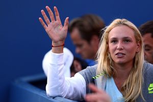 donna-vekic-during-stan-wawrinka-s-match-2015-us-open-in-nyc_2.jpg