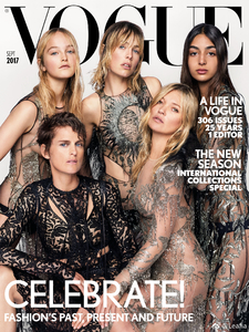 edie_british_vogue_sep17_vogue_1.thumb.jpg.37f4226e6905c23377e4ce607da53fc8.jpg