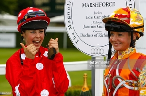 edie_goodwood_2011_gettyimages_3.thumb.jpg.838036ad2eaa36bb6035a1309043495d.jpg
