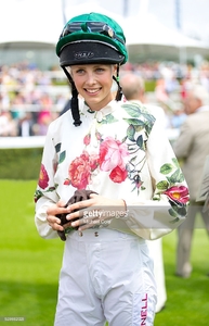 edie_goodwood_2014_gettyimages_1.thumb.jpg.76cd2bf6b5eddf8f1029da10f4a6b495.jpg