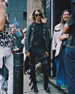 edie_lfwm_22jun17_8and2.thumb.jpg.52d2c96009ed8b000b4f39a01407162c.jpg