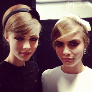 edie_louis_vuitton_ss13_backstage.thumb.jpg.c979f00bd366c43dfc533ca689c00b9f.jpg