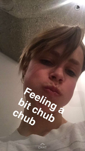 edie_snapchat_13jan16_5.thumb.png.2c20d64c1a9b2d05eda443c1aa011981.png