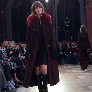 edie_sonia_rykiel_aw16_2.thumb.jpg.0927b80a5a405677d134e65b66b55ebe.jpg