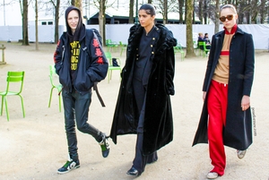 edie_valentino_aw16_poseformee_3.jpg