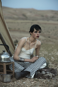 edie_vogue_jun13_peterlindbergh_3.jpg