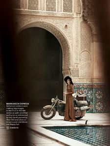 edie_vogue_jun13_vogue_1.thumb.jpg.3e938f7c0d033a0159f402d7d143d301.jpg
