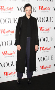 edie_vogue_popup_30oct13_hollywood_1.jpg