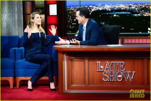 elizabeth-olsen-doesnt-have-avengers-infinity-war-spoilers-02.jpg