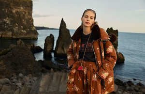 elle-france-august-2017-vanessa-axente-by-hordur-ingason-20.thumb.jpg.89ff05f016879f6181bb465c4a9b0a65.jpg