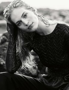 elle-france-august-2017-vanessa-axente-by-van-mossevelde-plus-n-06.thumb.jpg.996cc3787acd83a27ecb537a865e1894.jpg