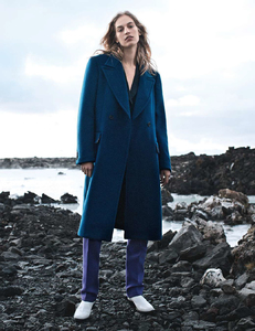 elle-france-august-2017-vanessa-axente-by-van-mossevelde-plus-n-14.thumb.jpg.534f303b3aac22afb879146599fdb96e.jpg