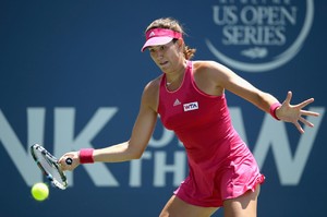 garbine-muguruza-bank-of-the-west-classic-in-stanford-ca-day-2_6.jpg