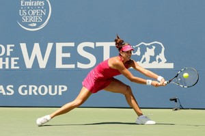 garbine-muguruza-bank-of-the-west-classic-in-stanford-ca-day-4_9.jpg